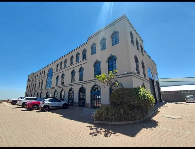 139M² OFFICE TO LET IN GRAND CENTRAL